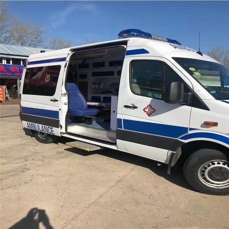 贵阳私人长途救护车出租转院回家
