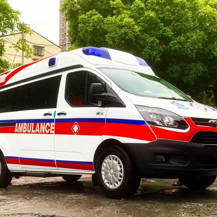 贵阳重症监护救护车出租护送返乡